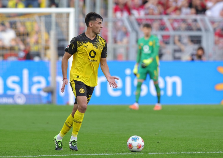 Kaiyun APP-回归！官方：切尔西激活合同条款，从多特提前召回中卫安塞尔米诺